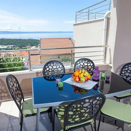 Dora Apartment Makarska