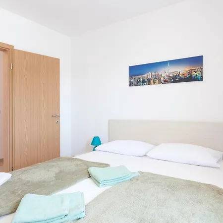 Appartement Dora Makarska